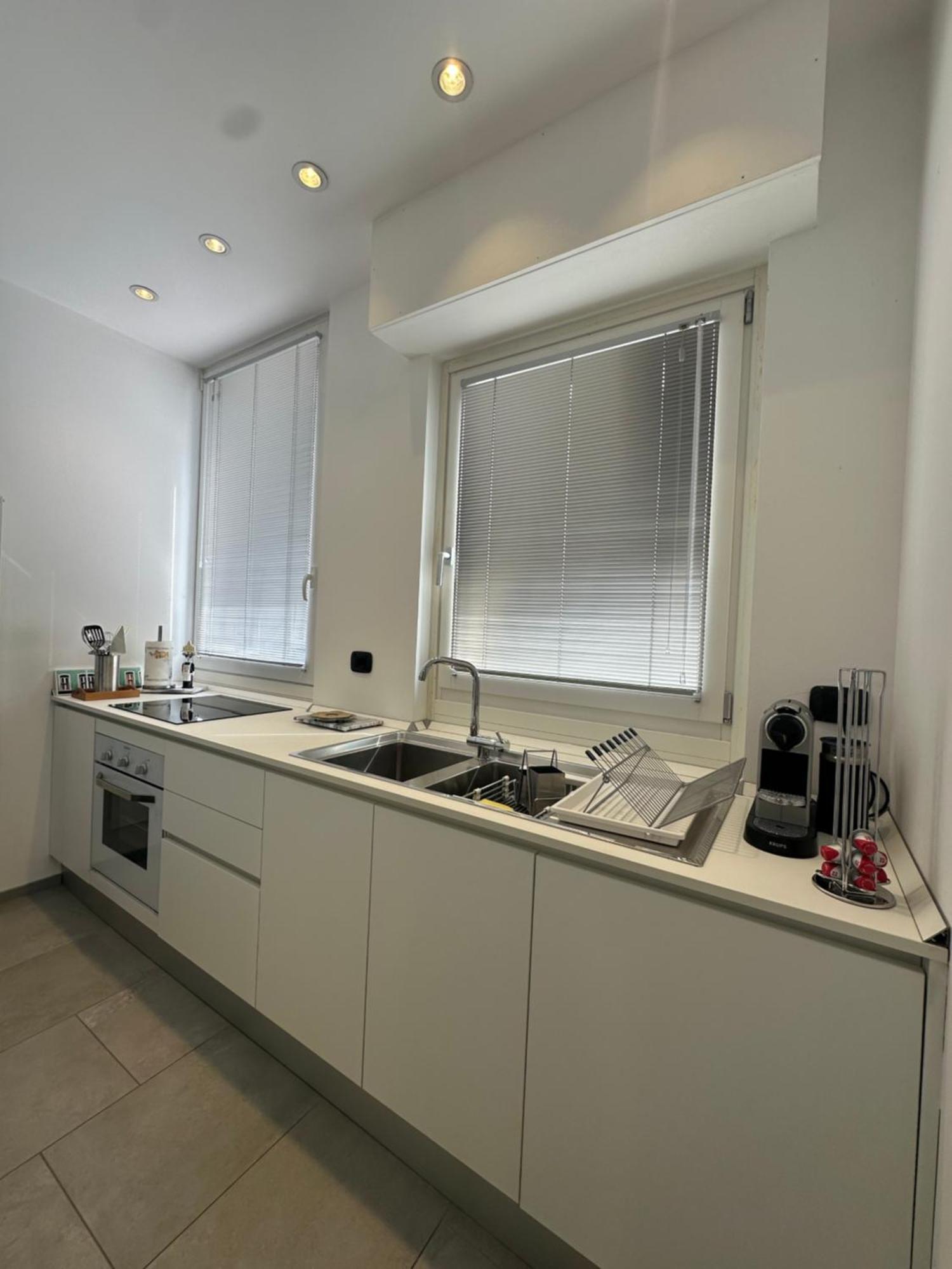 Modern Flat With A Stunning View In Cuneo Center Bagian luar foto