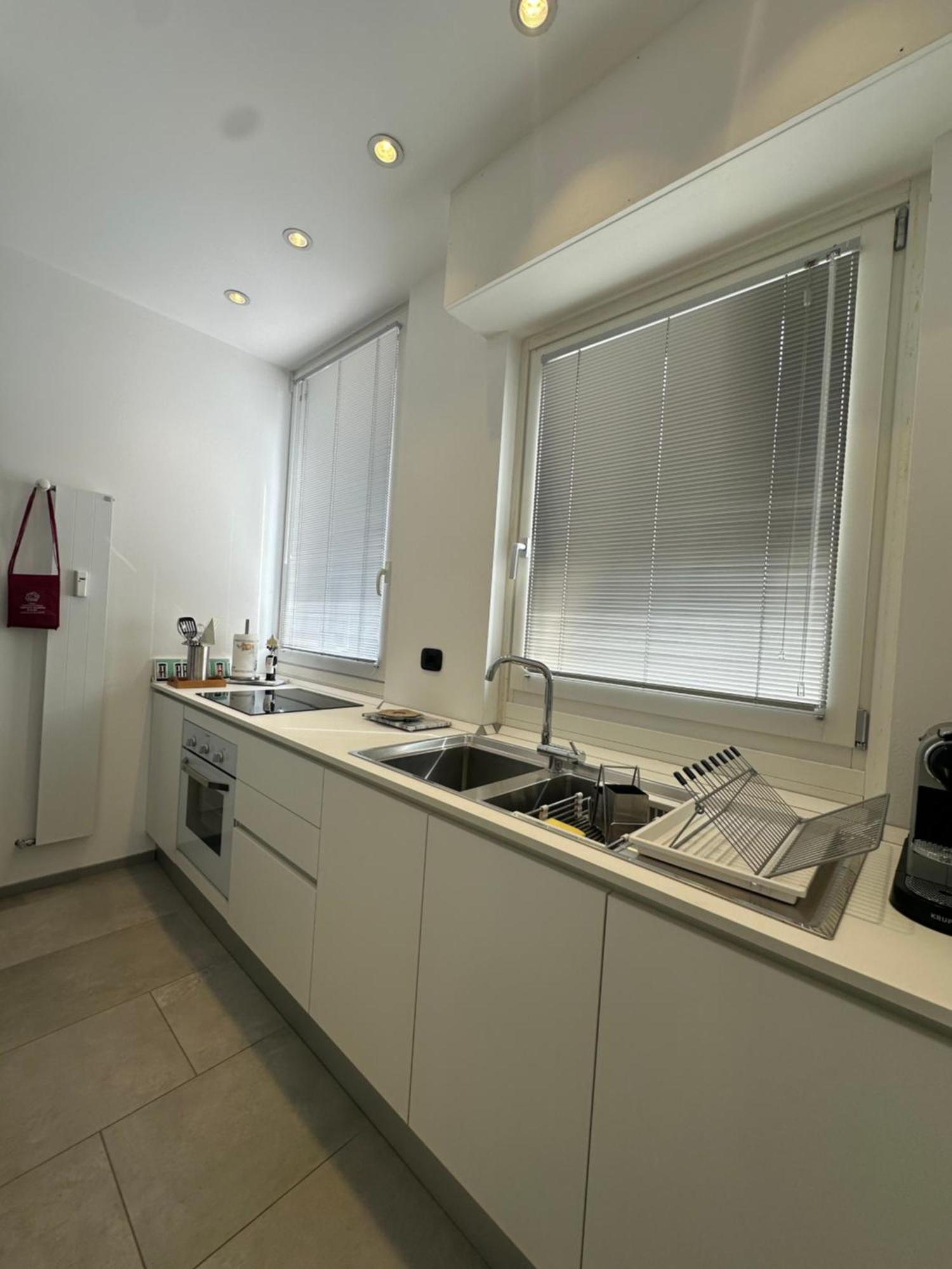 Modern Flat With A Stunning View In Cuneo Center Bagian luar foto