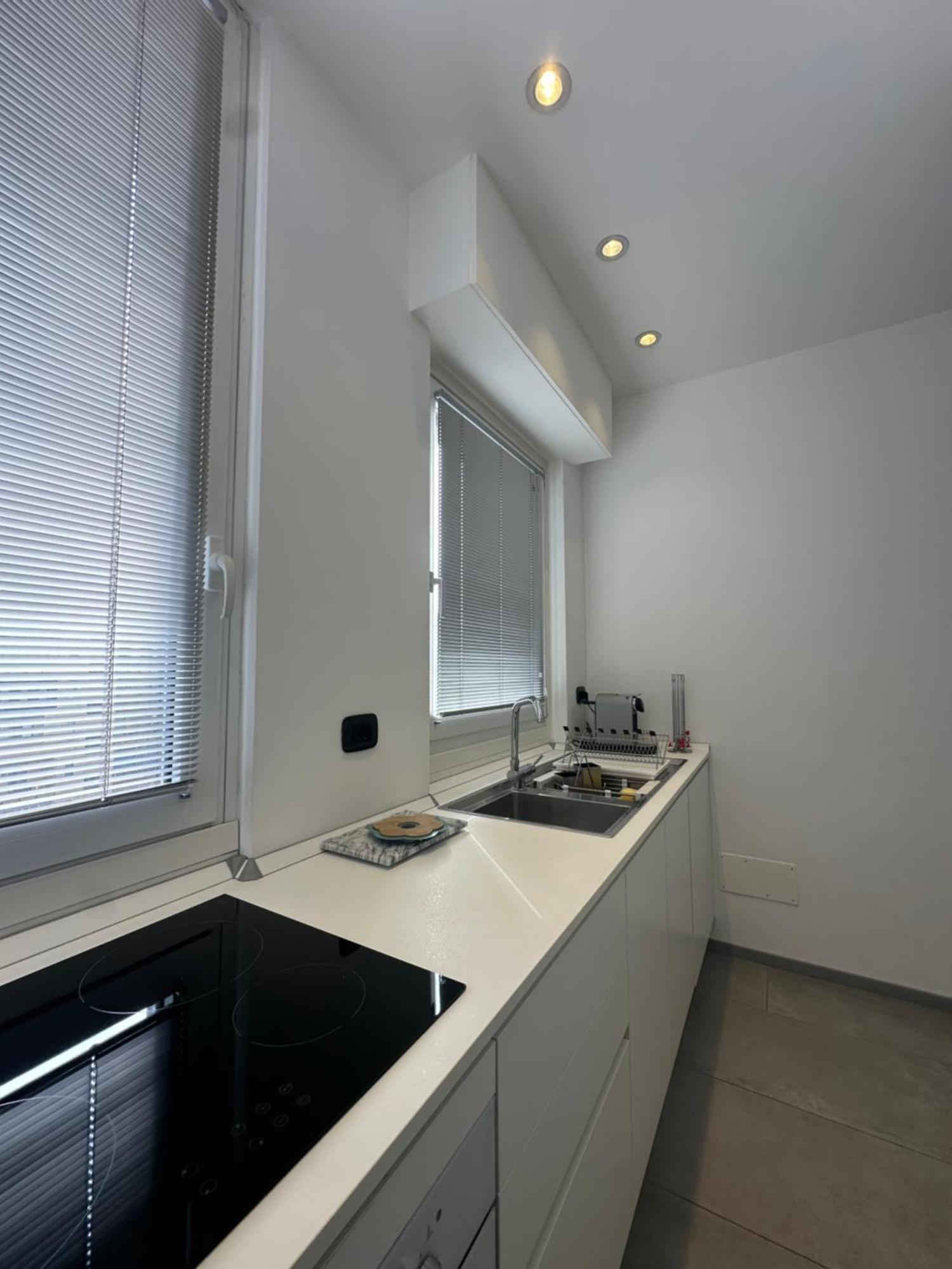 Modern Flat With A Stunning View In Cuneo Center Bagian luar foto
